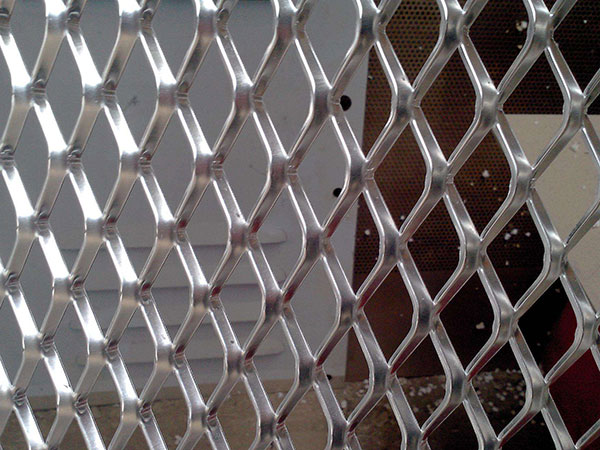 铝板钢板网图片1
